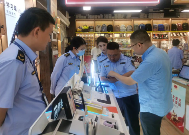 筑牢安全屏障，守護(hù)考場(chǎng)凈土——江西九江開(kāi)展涉考電子產(chǎn)品銷(xiāo)售專(zhuān)項(xiàng)檢查